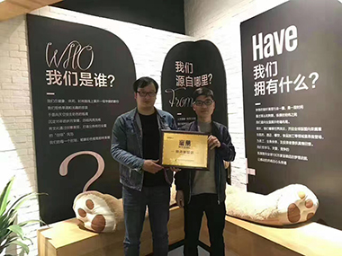 在3月结束之际蜜菓奶茶又签约两单加盟