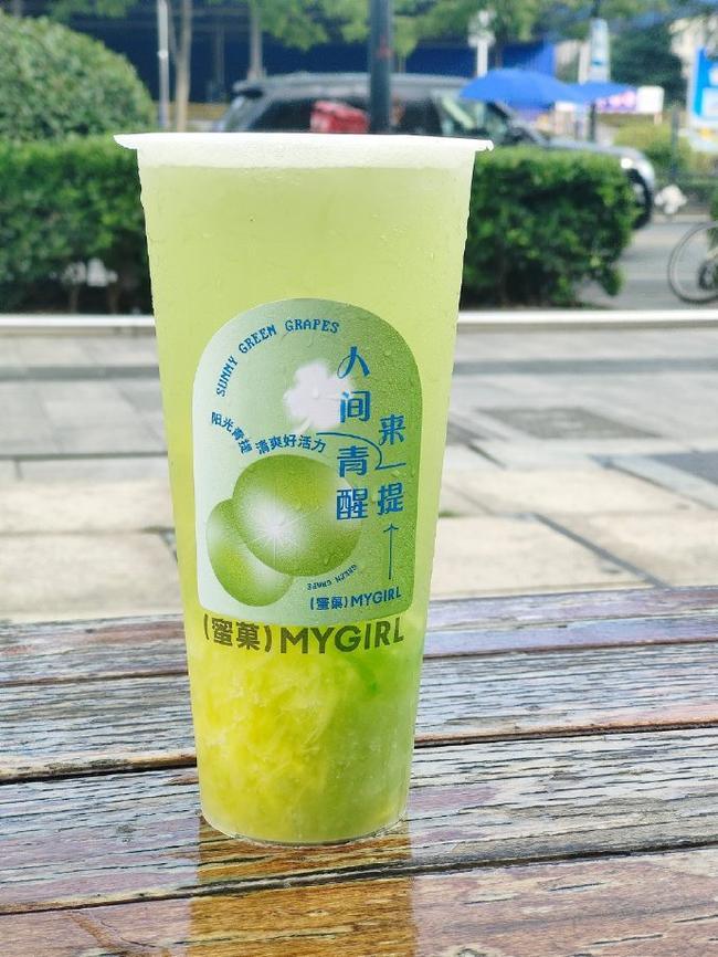 蜜菓奶茶更容易收获成功的原因是什么？